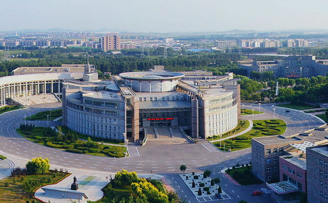 Шэньянский политехнический университет, учеба в Китае